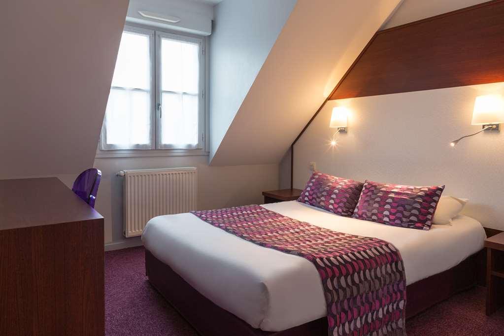The Originals Boutique, Hotel Le Lion D'Or, Fougeres Ouest Maen Roch Zimmer foto