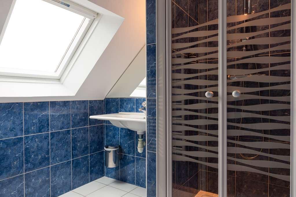 The Originals Boutique, Hotel Le Lion D'Or, Fougeres Ouest Maen Roch Ausstattung foto