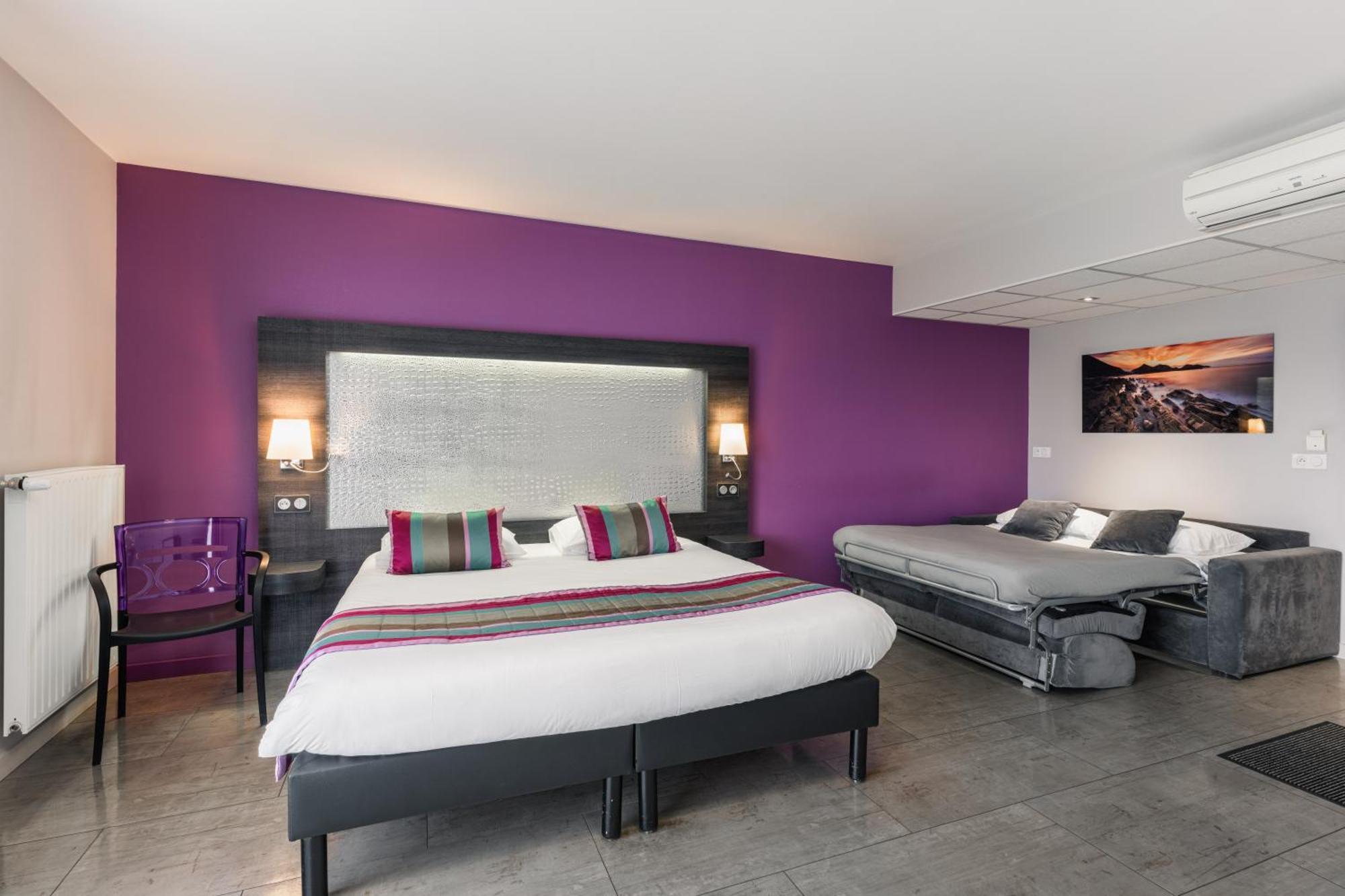 The Originals Boutique, Hotel Le Lion D'Or, Fougeres Ouest Maen Roch Exterior foto