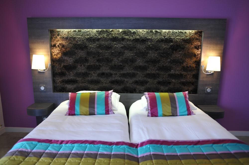 The Originals Boutique, Hotel Le Lion D'Or, Fougeres Ouest Maen Roch Exterior foto